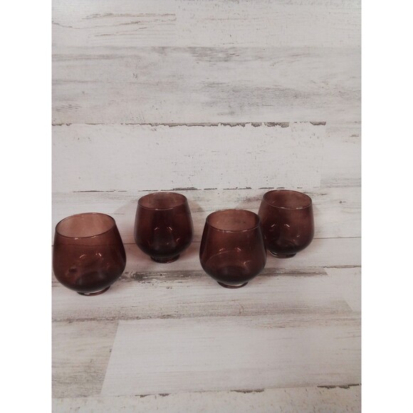 Vintage Jewelry In Jewels By Jenay Case - Picture 11 of 14